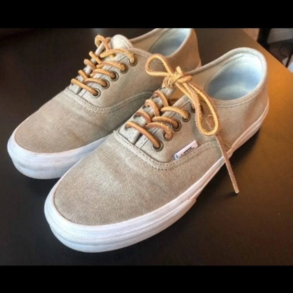 SOLD!!! Vans